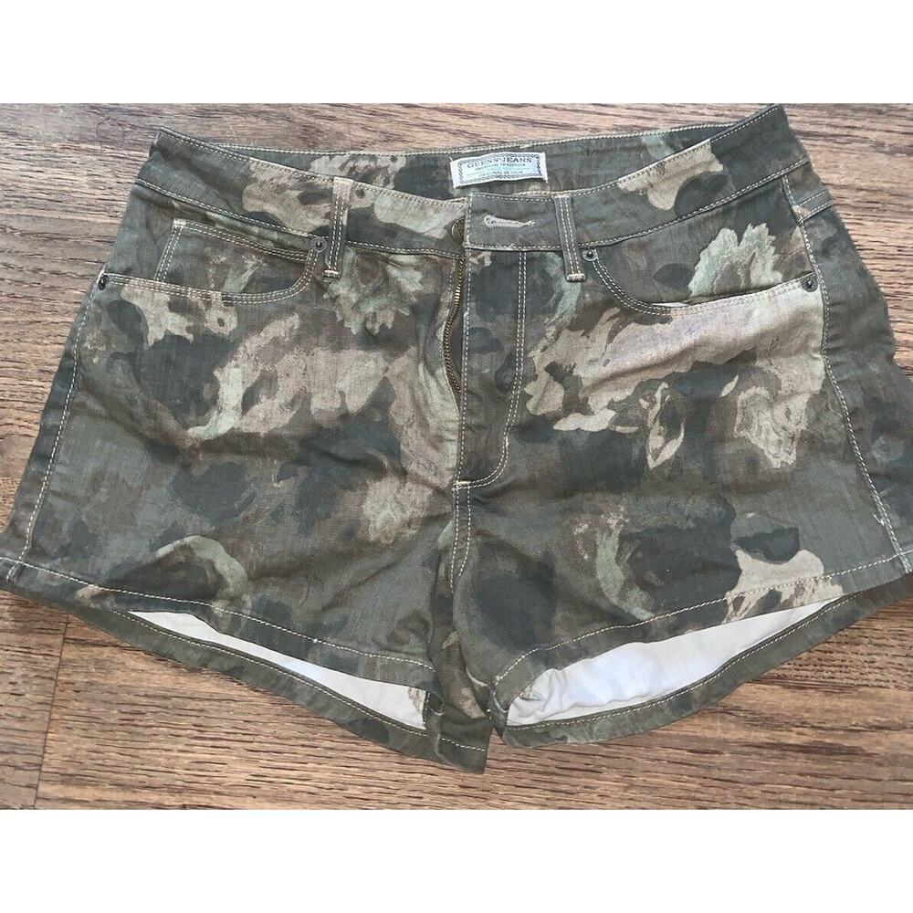 Camo Guess Shorts 10